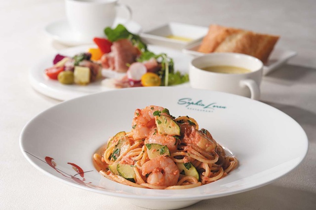 ソフィア・ローレン レストラン鎌倉 日本一号店 ソフィア・ローレン